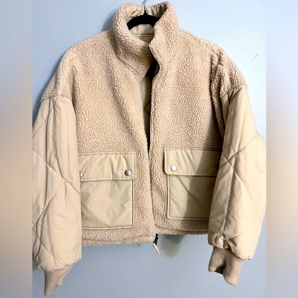 Beige double sided puffer jacket - Picture 1 of 4